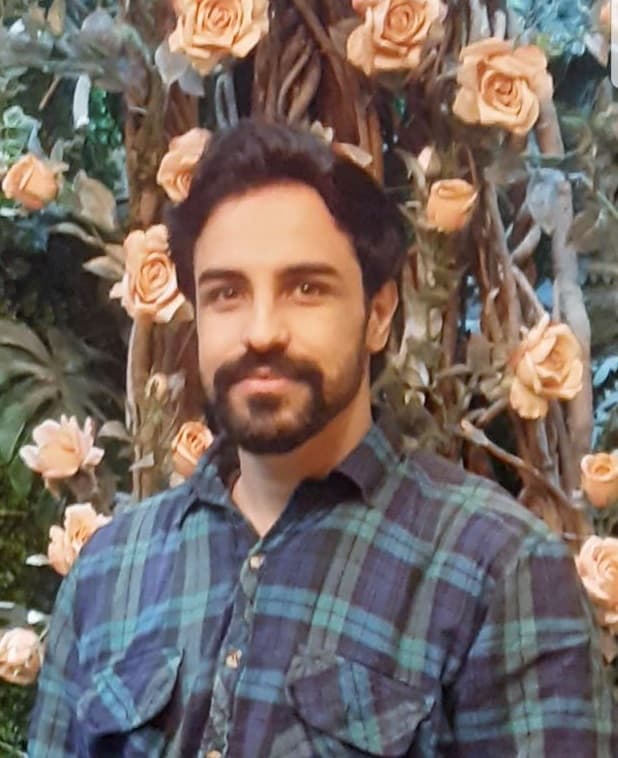 افشین علی پور